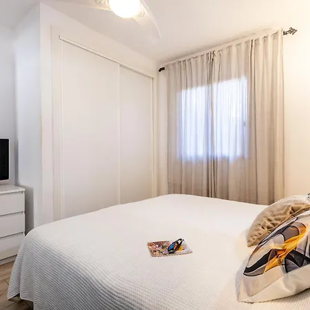 Beachfront Bliss - Tenerife Royal Gardens Appartement Playa de las Américas